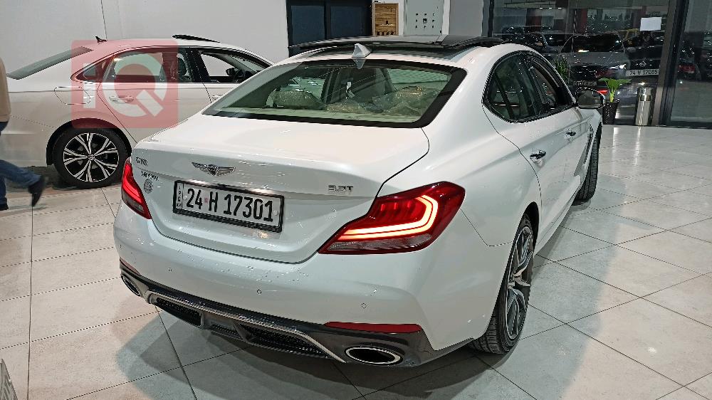 جێنسس G70